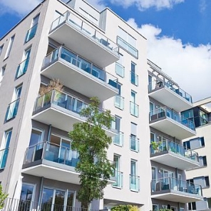 Immobilienmakler Düsseldorf: REBA IMMOBILIEN AG: Ihr Immobilienmakler für Immobilien in Düsseldorf