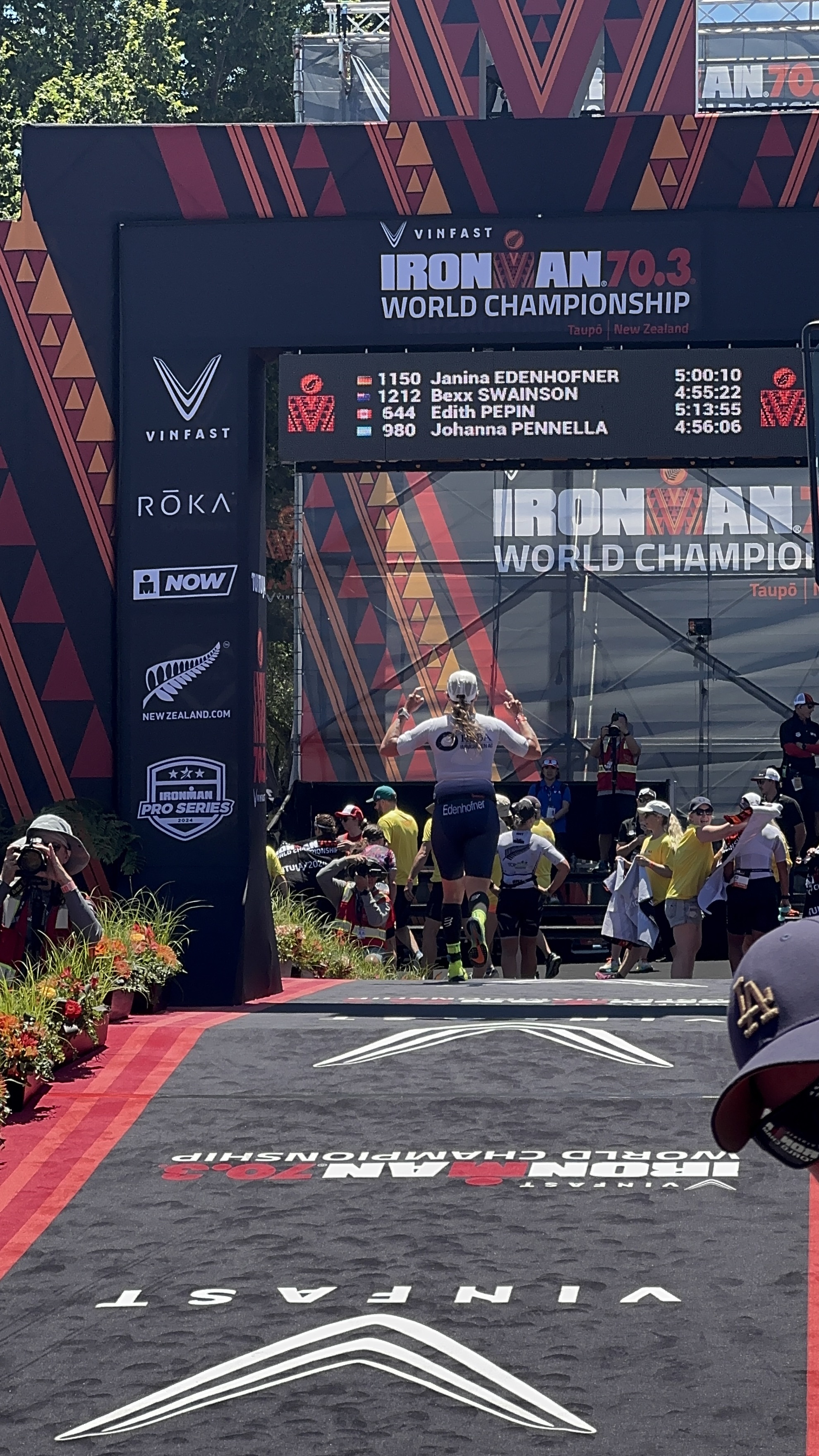 Sportsponsoring: Janina Edenhofner & REBA IMMOBILIEN AG bei der Ironman 70.3 Weltmeisterschaft in Taupo, Neuseeland